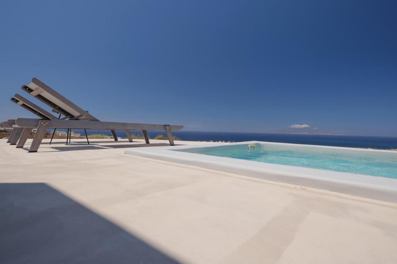 Aplada Suites Oia  Exterior photo