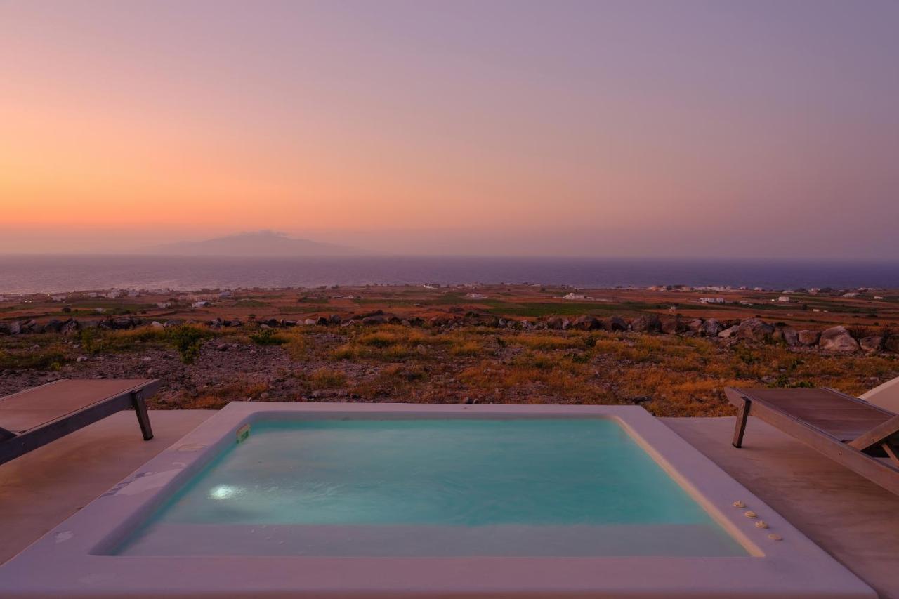 Aplada Suites Oia  Exterior photo