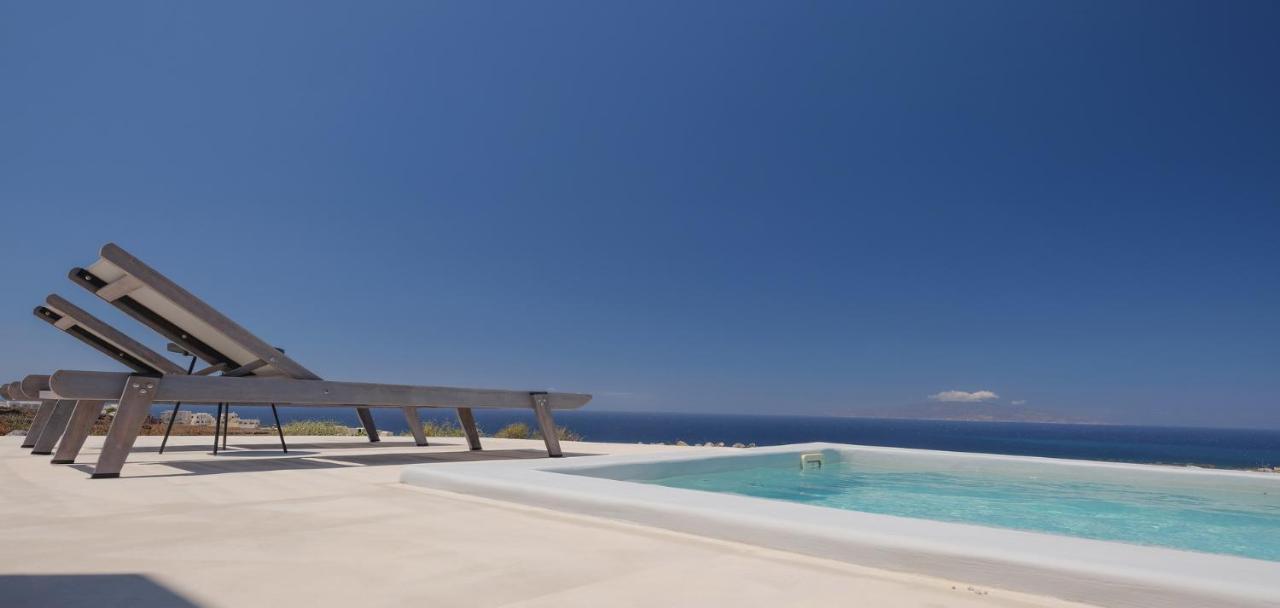 Aplada Suites Oia  Exterior photo