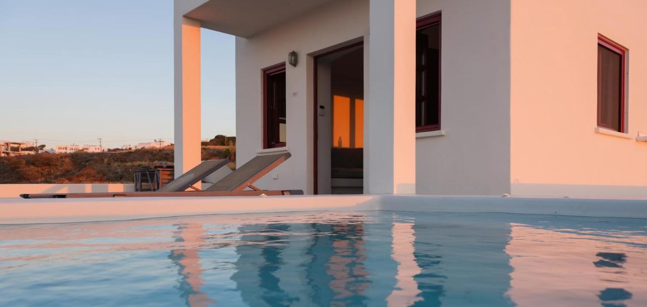 Aplada Suites Oia  Exterior photo